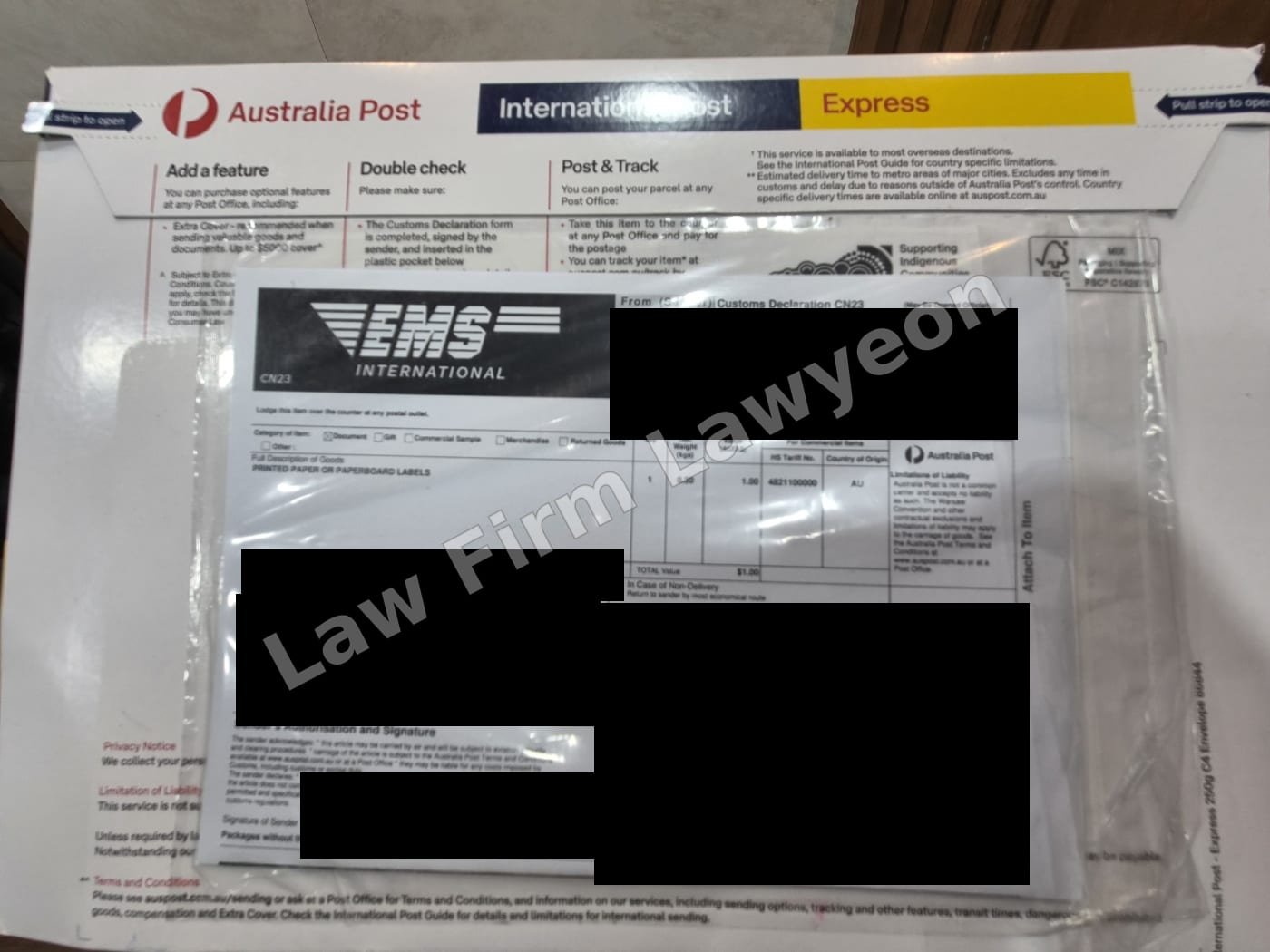 Original documents sent from overseas to Korea, with sender and recipient details and the tracking number redacted